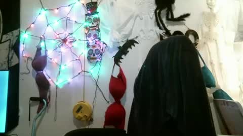 Snapshot of debbieafterhours69 chatting on 10/08/25, 10:24 DEBBIE online show from 10/08/25, 10:24