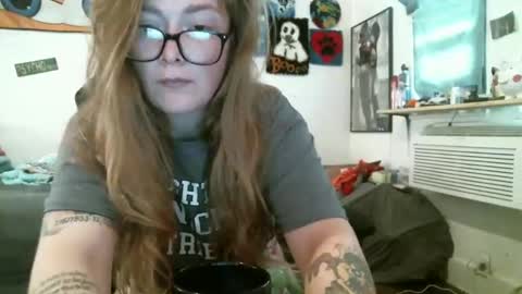 Snapshot of debbieafterhours69 chatting on 11/01/25, 01:24 DEBBIE online show from 11/01/25, 01:24