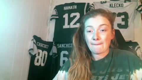 Snapshot of debbieafterhours69 chatting on 11/12/25, 12:16 DEBBIE online show from 11/12/25, 12:16