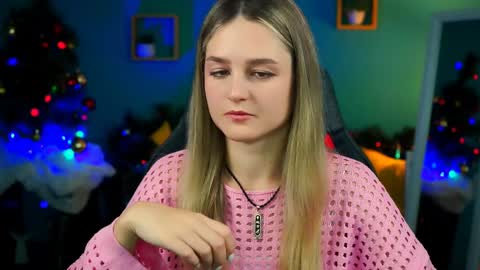 Debora online show from 12/17/24, 03:50