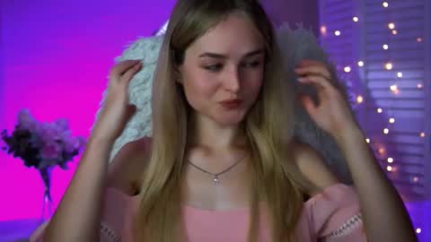 Debora online show from 09/17/25, 07:43