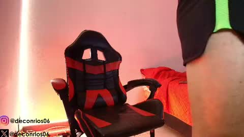 Santiago online show from 06/15/26, 07:43
