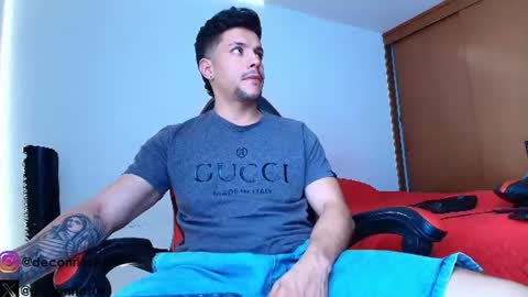 Santiago online show from 06/27/26, 05:51