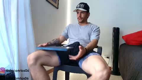 Santiago online show from 07/23/26, 04:27