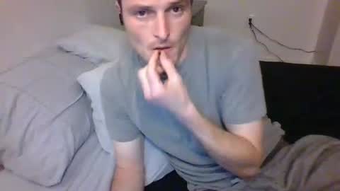 Snapshot of dee4dayz19 chatting on 10/30/25, 01:18 Dee4dayz online show from 10/30/25, 01:18