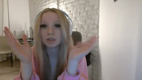 Amanda online show from 05/24/26, 09:20