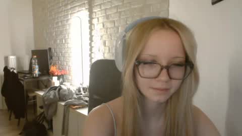 Amanda online show from 05/27/26, 07:55