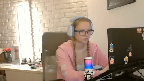 Amanda online show from 06/05/26, 08:03