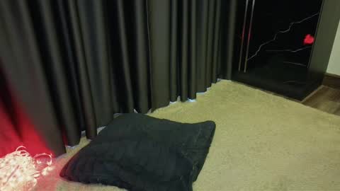 deedeedoll online show from 02/21/25, 01:22