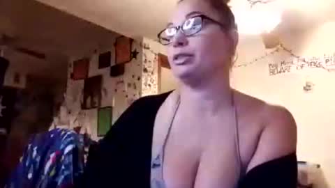 Deedeemarie02 online show from 11/20/25, 02:17