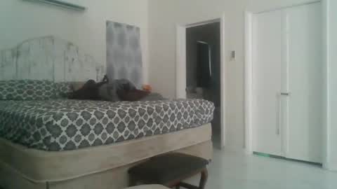 Snapshot of deepdiveme chatting on 10/22/25, 07:57 deepdiveme online show from 10/22/25, 07:57