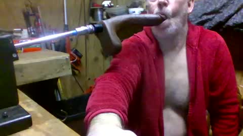 Snapshot of deepthroat227 chatting on 03/09/25, 03:05 Deepthroat My Big Dildos online show from 03/09/25, 03:05
