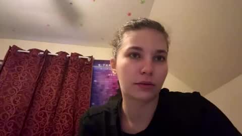 Snapshot of deepthroatqueen33 chatting on 03/12/26, 11:05 deepthroatqueen33 online show from 03/12/26, 11:05