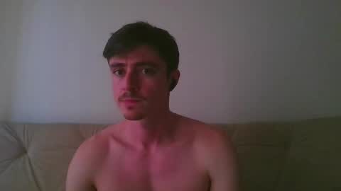 Snapshot of deepwhite2003 chatting on 10/09/25, 08:18 deepwhite2003 online show from 10/09/25, 08:18