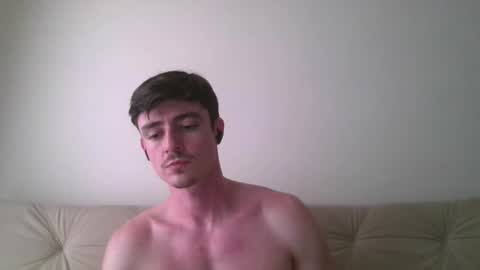 Snapshot of deepwhite2003 chatting on 10/16/25, 08:32 deepwhite2003 online show from 10/16/25, 08:32