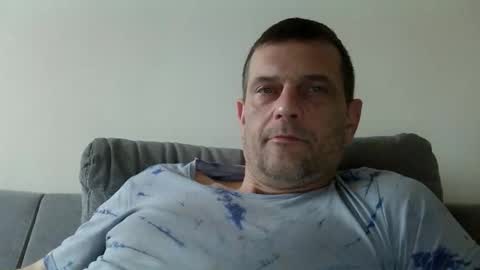 Snapshot of defloy chatting on 11/30/25, 07:56 Defloy online show from 11/30/25, 07:56