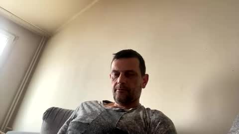 Snapshot of defloy chatting on 12/03/25, 08:12 Defloy online show from 12/03/25, 08:12