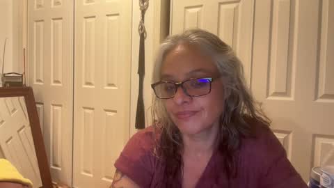 Snapshot of degeneratesaint chatting on 10/08/25, 03:37 Tori online show from 10/08/25, 03:37