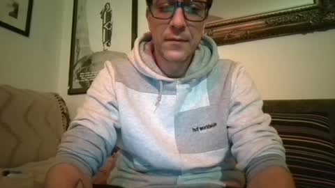 Snapshot of degrandis chatting on 01/30/25, 08:10 Luka Magic online show from 01/30/25, 08:10
