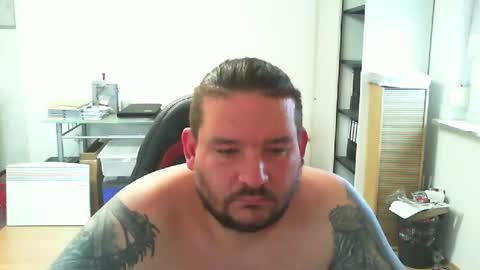 deinspielzeug87 online show from 10/21/25, 07:42