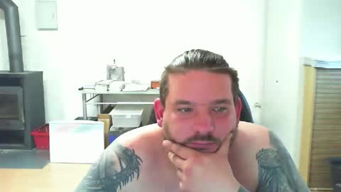 deinspielzeug87 online show from 12/14/25, 01:27