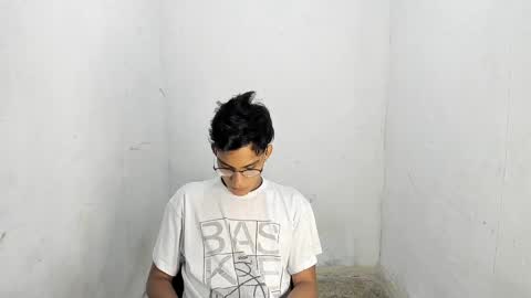 Snapshot of deivi_colins chatting on 10/08/25, 02:09 deivi_colins online show from 10/08/25, 02:09