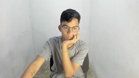 Snapshot of deivi_colins chatting on 10/13/25, 09:26 deivi_colins online show from 10/13/25, 09:26