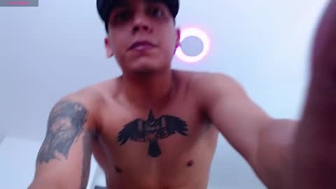 Snapshot of deivid_santoss chatting on 11/27/25, 02:35 Deivid online show from 11/27/25, 02:35