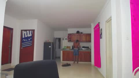 Snapshot of deivis_666 chatting on 10/26/25, 01:11 Deivis online show from 10/26/25, 01:11