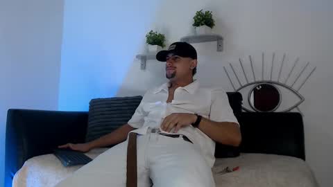  DEIVY  online show from 09/28/25, 06:41