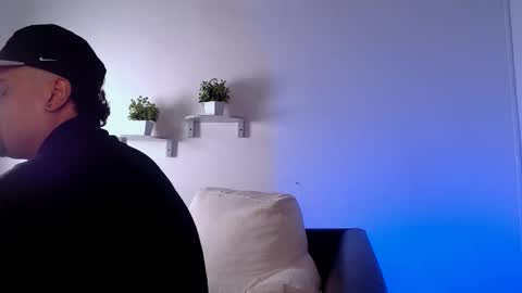 Snapshot of deivy_gram chatting on 01/18/26, 02:26 DEIVY online show from 01/18/26, 02:26