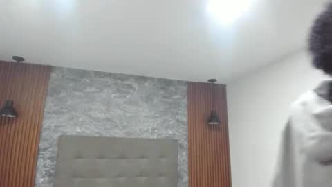 D E L A Y L  A online show from 10/18/25, 11:11