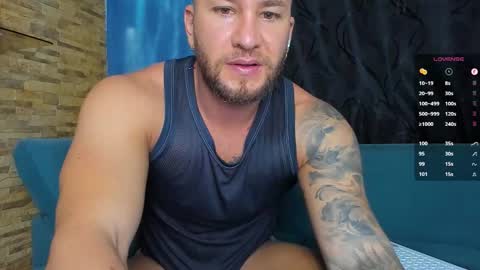 Snapshot of delessandro_world chatting on 11/29/25, 02:58 Delessandro online show from 11/29/25, 02:58