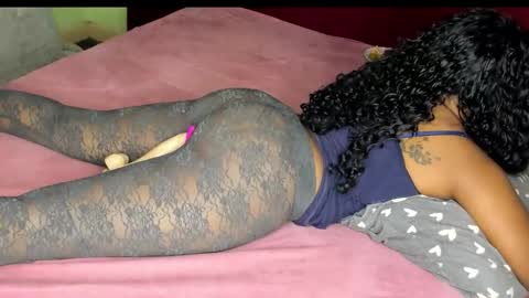 Snapshot of deli_la chatting on 12/02/25, 06:36 deli_la online show from 12/02/25, 06:36