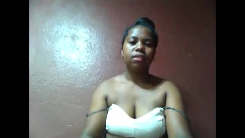 deliah712909 online show from 12/23/24, 04:17