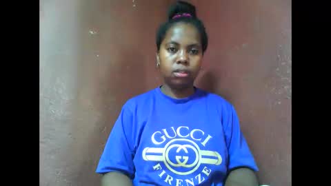 deliah712909 online show from 12/27/24, 08:24