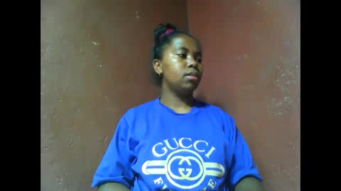deliah712909 online show from 12/27/24, 02:33
