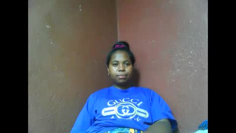 deliah712909 online show from 01/03/25, 07:29