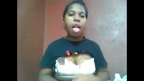 deliah712909 online show from 01/04/25, 08:06