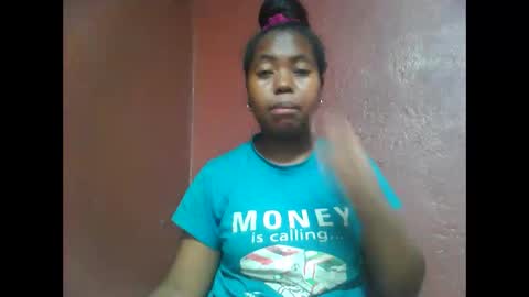 deliah712909 online show from 01/07/25, 10:43