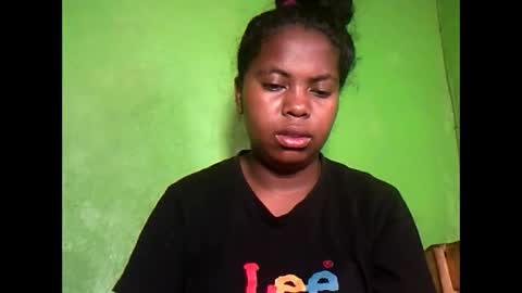 deliah712909 online show from 02/02/25, 07:09