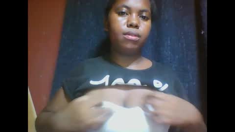 deliah712909 online show from 02/10/25, 05:09