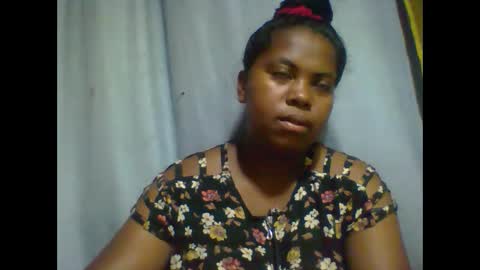 deliah712909 online show from 03/10/25, 01:21