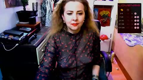 Delicacat online show from 02/17/25, 09:08