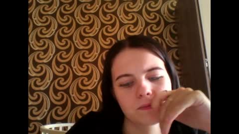 Kiki online show from 07/20/26, 06:17