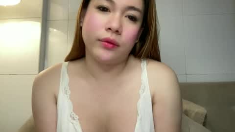 iyalicious online show from 01/23/25, 11:47