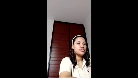 Snapshot of delicious_sarah07 chatting on 05/11/26, 06:16 Sarah online show from 05/11/26, 06:16