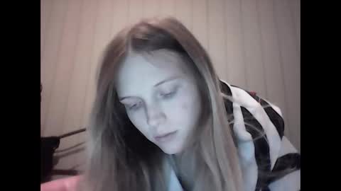 deliciousgi69 online show from 12/18/25, 10:38