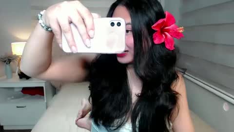 Snapshot of deliciousseika chatting on 02/19/25, 01:40 online show from 02/19/25, 01:40