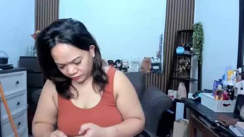 Snapshot of delightfulcurvy chatting on 01/18/26, 10:57 delightfulcurvy online show from 01/18/26, 10:57